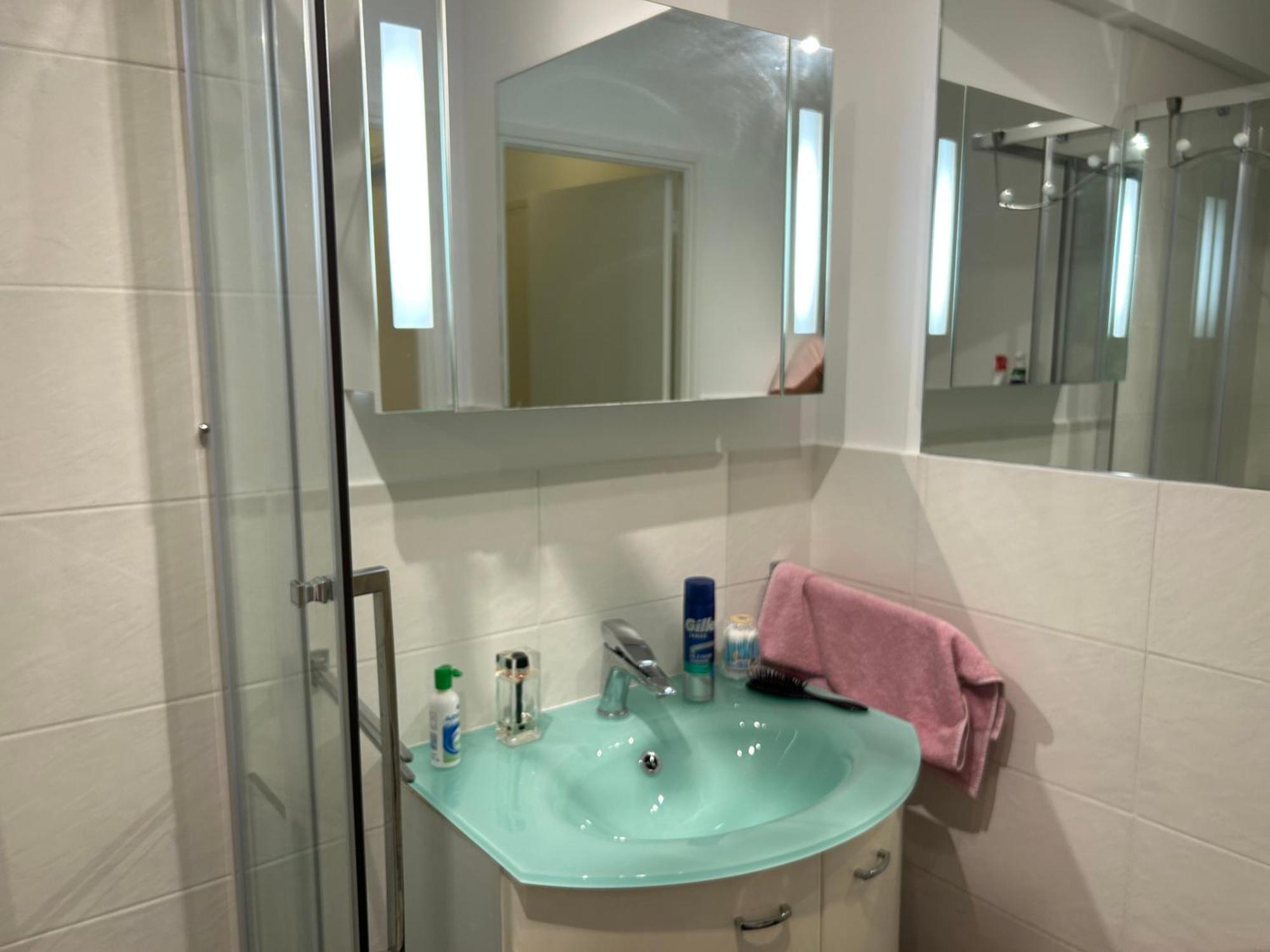 Appartement T2 Bord De Mer Cannes Esterno foto
